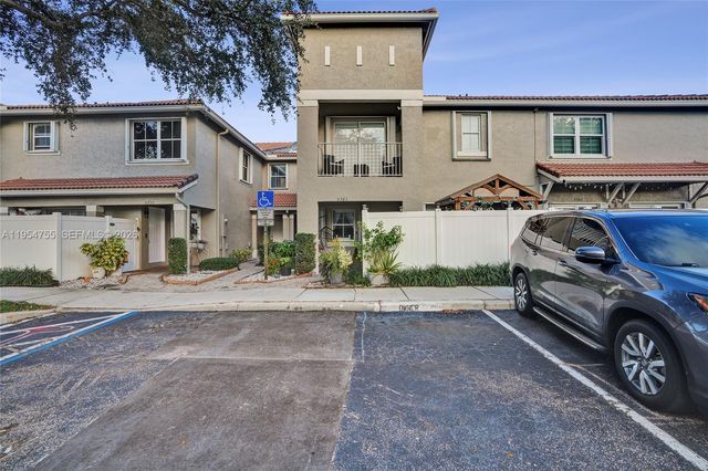 5361 SW 125th Ave, Miramar, FL 33027