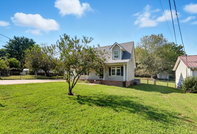 108 Oak Tree, Oak Grove, KY 42262