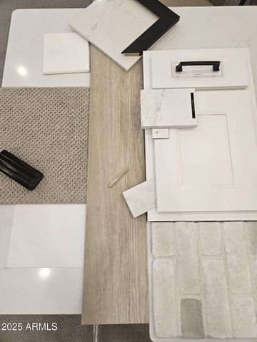 1081 E PEACH TREE Drive, Chandler, AZ 85249