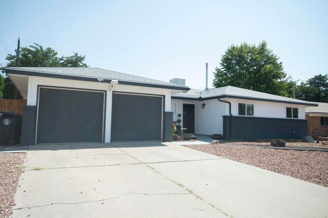 3305 Reina Court NE, Albuquerque, NM 87111