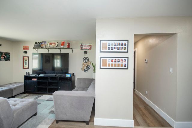 3305 Reina Court NE, Albuquerque, NM 87111