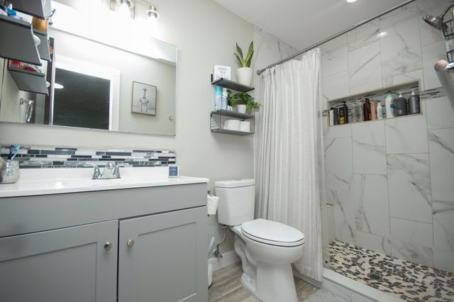 3305 Reina Court NE, Albuquerque, NM 87111