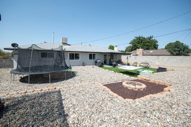 3305 Reina Court NE, Albuquerque, NM 87111