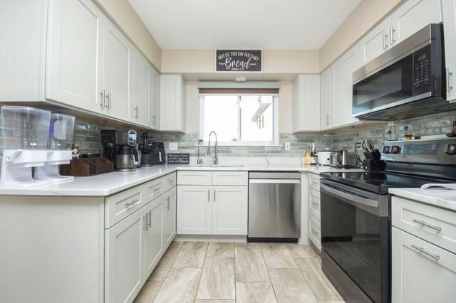 3305 Reina Court NE, Albuquerque, NM 87111