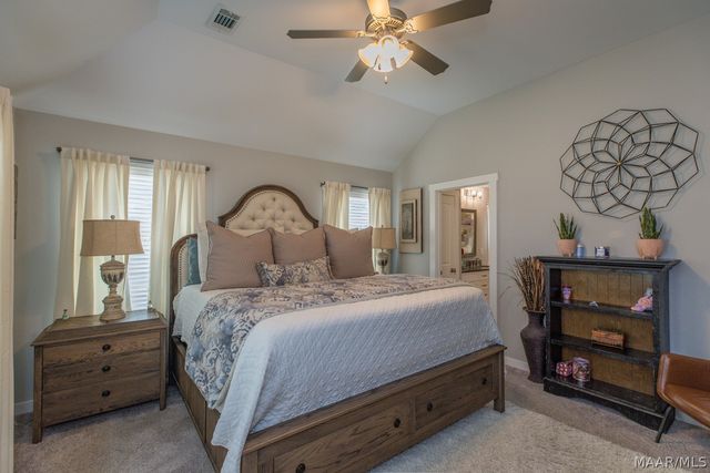 712 Hedgefield Way, Prattville, AL 36066