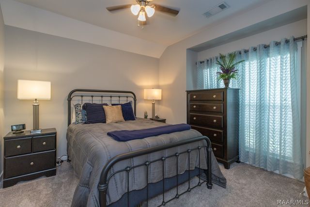712 Hedgefield Way, Prattville, AL 36066