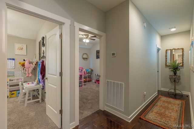 712 Hedgefield Way, Prattville, AL 36066
