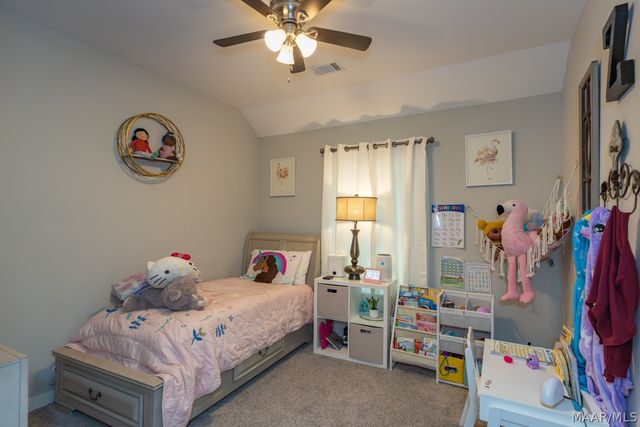 712 Hedgefield Way, Prattville, AL 36066