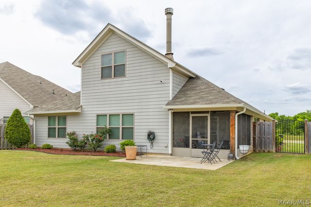 712 Hedgefield Way, Prattville, AL 36066