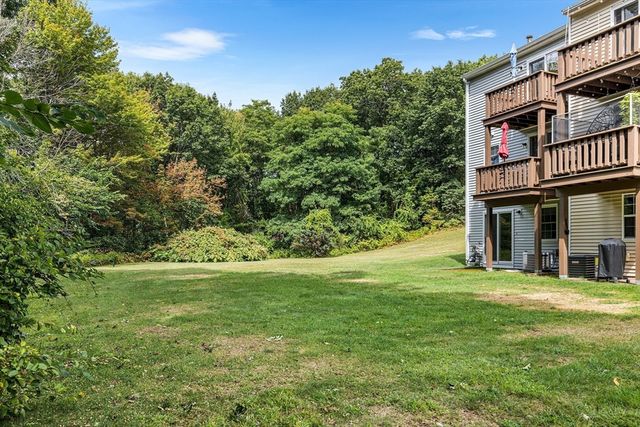 46 Pawtucket Blvd 37, Tyngsborough, MA 01879