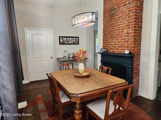 925 S Preston St, Louisville, KY 40203