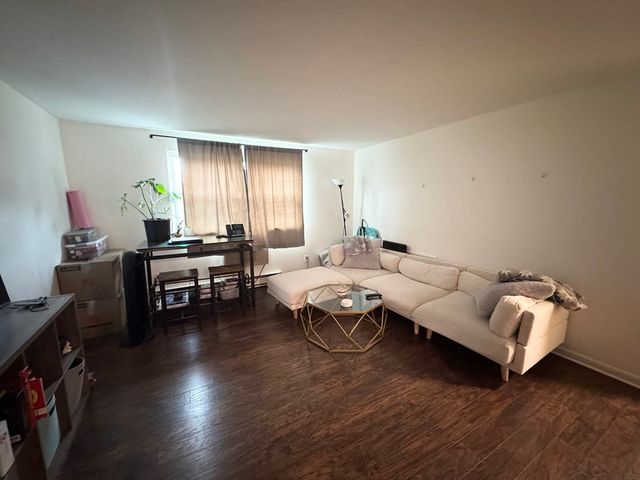 96 Richardson Road B18, Chelmsford, MA 01863
