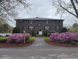 96 Richardson Road B18, Chelmsford, MA 01863