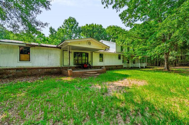 7693 White Point Road, Adams Run, SC 29426
