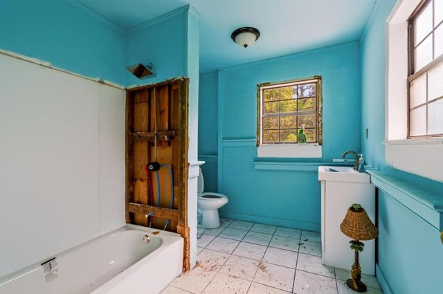 7693 White Point Road, Adams Run, SC 29426