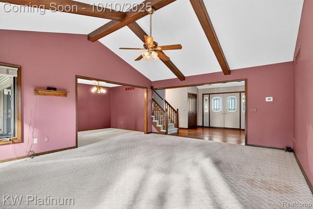 842 Timberline Drive, Rochester Hills, MI 48309