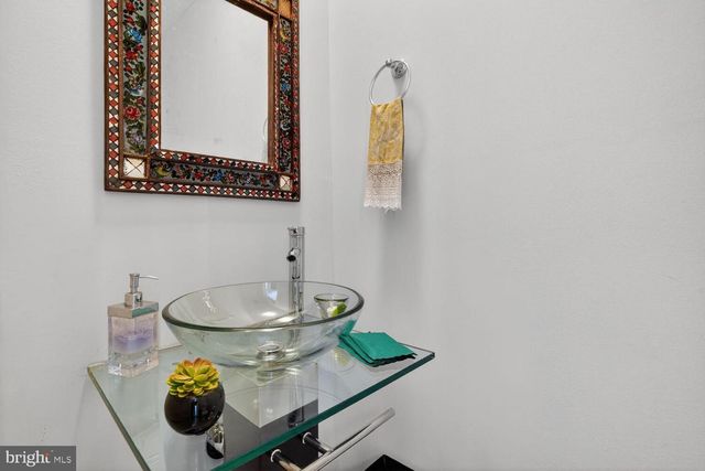 7374 ELDORADO ST, Mclean, VA 22102