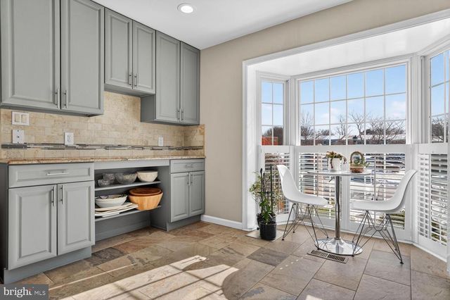 7374 ELDORADO ST, Mclean, VA 22102