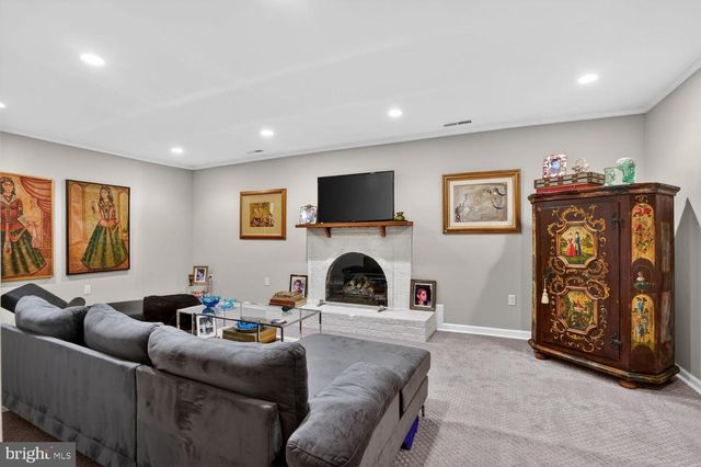 7374 ELDORADO ST, Mclean, VA 22102