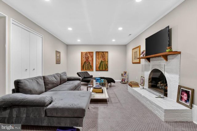 7374 ELDORADO ST, Mclean, VA 22102