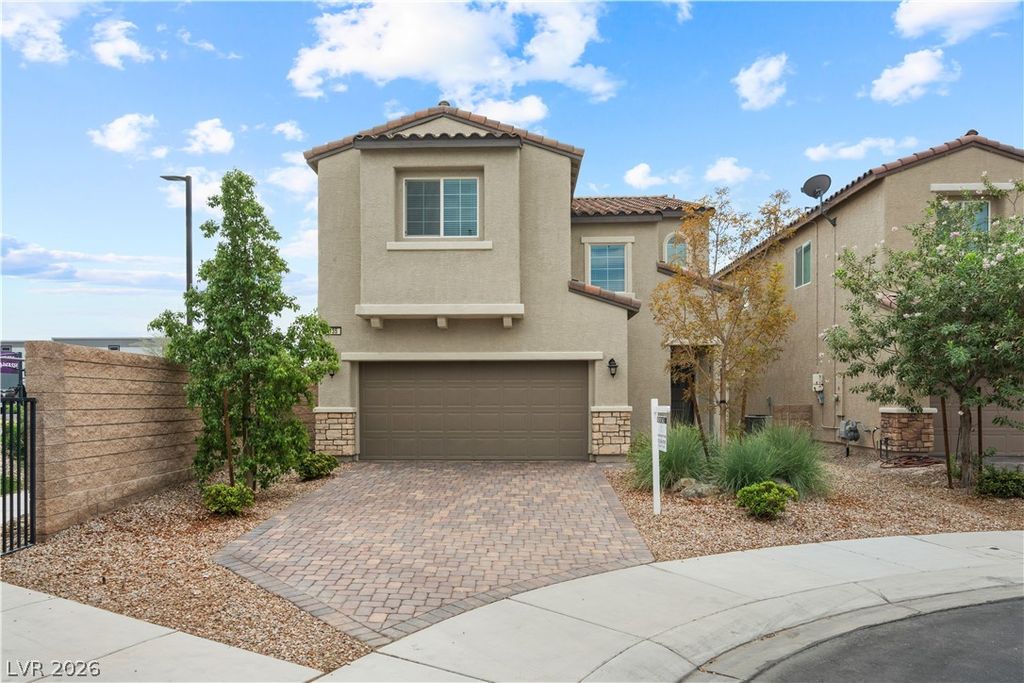 135 Moon Ranch Avenue, North Las Vegas, NV 89031 — photo 2