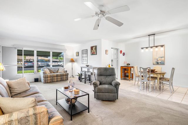 1010 Circle Terrace E C, Delray Beach, FL 33445