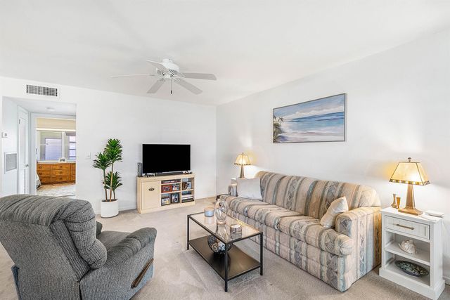 1010 Circle Terrace E C, Delray Beach, FL 33445