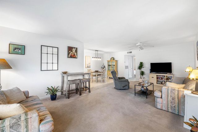 1010 Circle Terrace E C, Delray Beach, FL 33445