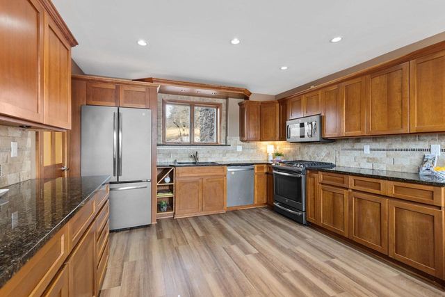 3361 North Road, Blue Mounds, WI 53517