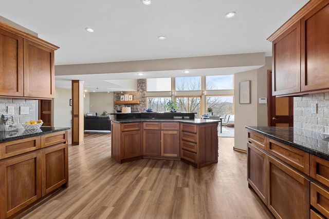 3361 North Road, Blue Mounds, WI 53517