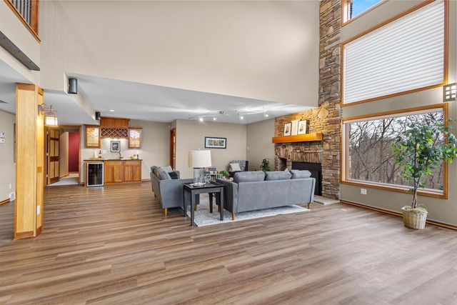 3361 North Road, Blue Mounds, WI 53517