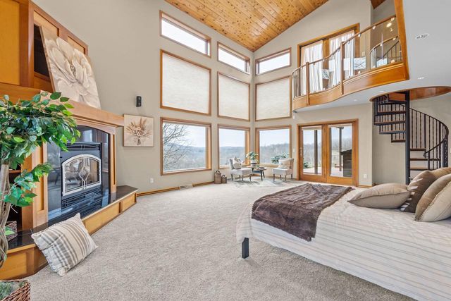 3361 North Road, Blue Mounds, WI 53517
