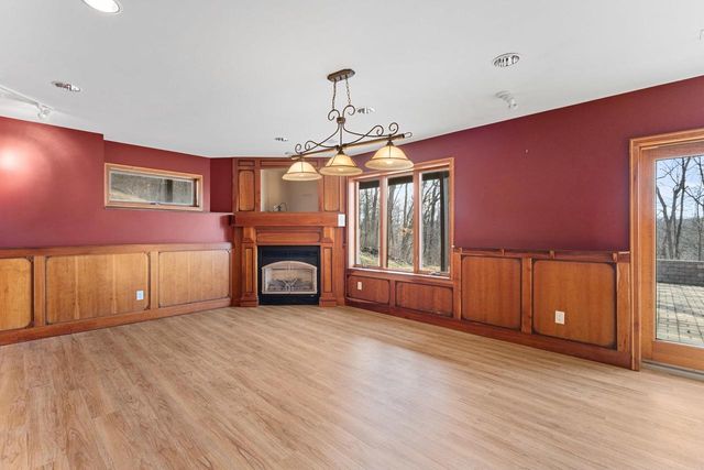 3361 North Road, Blue Mounds, WI 53517