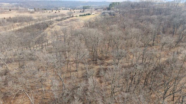 3361 North Road, Blue Mounds, WI 53517