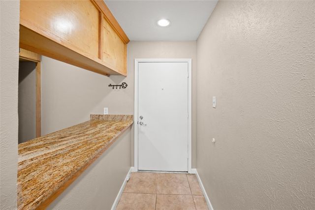 201 Yacht Club Lane 201, Seabrook, TX 77586