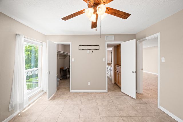 201 Yacht Club Lane 201, Seabrook, TX 77586