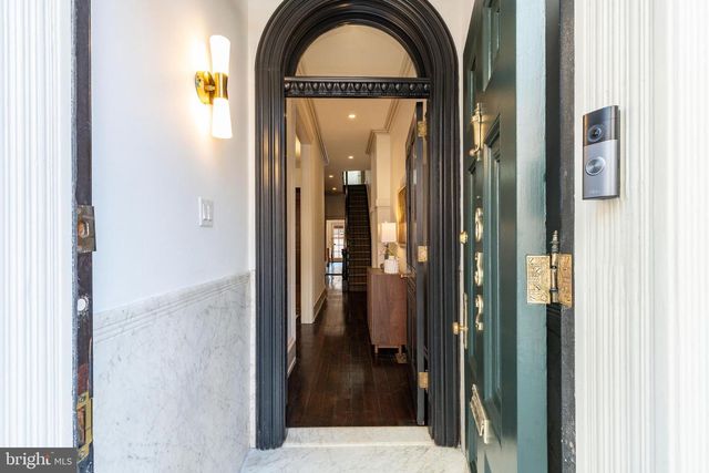 632 SPRUCE STREET, Philadelphia, PA 19106