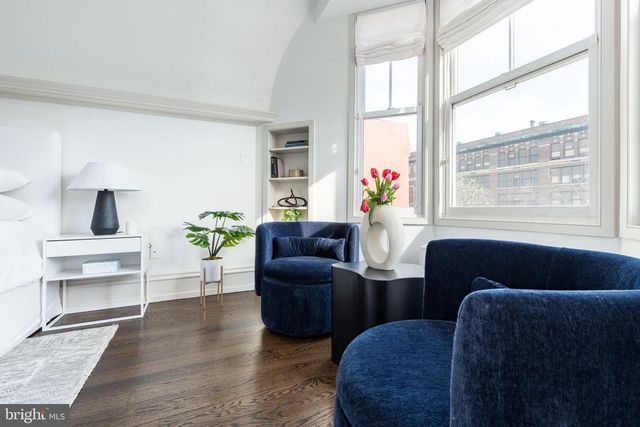 632 SPRUCE STREET, Philadelphia, PA 19106