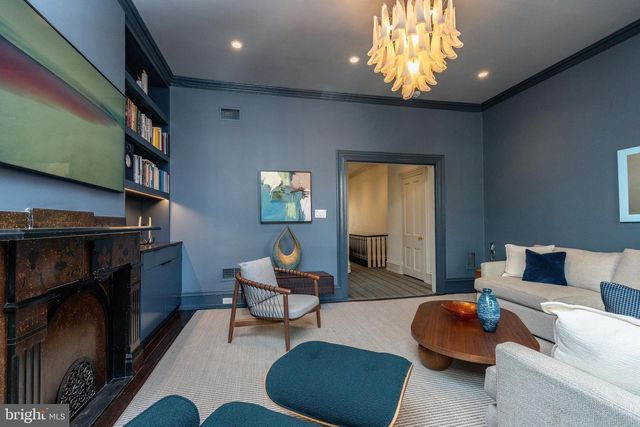 632 SPRUCE STREET, Philadelphia, PA 19106