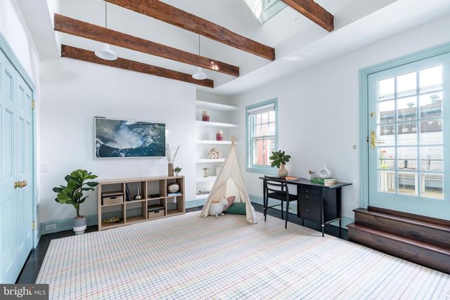 632 SPRUCE STREET, Philadelphia, PA 19106