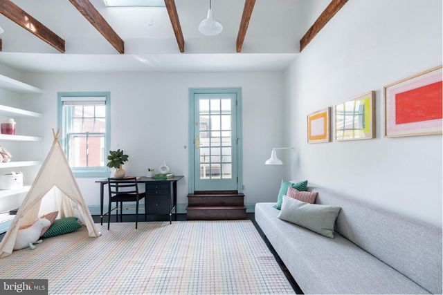 632 SPRUCE STREET, Philadelphia, PA 19106