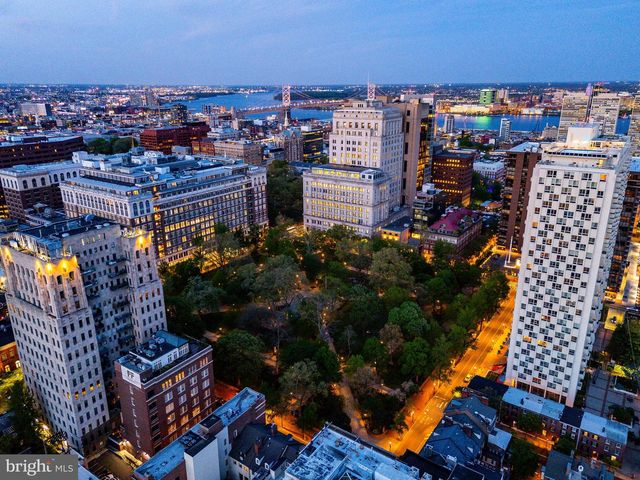 632 SPRUCE STREET, Philadelphia, PA 19106