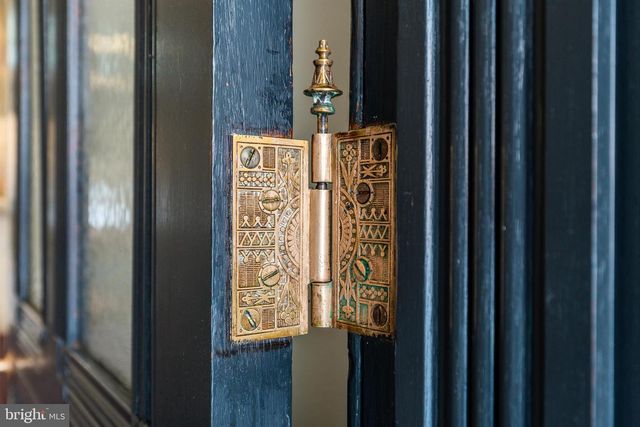 632 SPRUCE STREET, Philadelphia, PA 19106