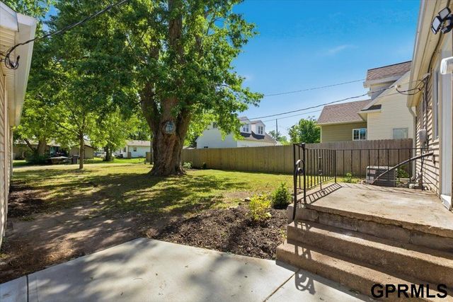 111 W Hudspith Street, Valley, NE 68064