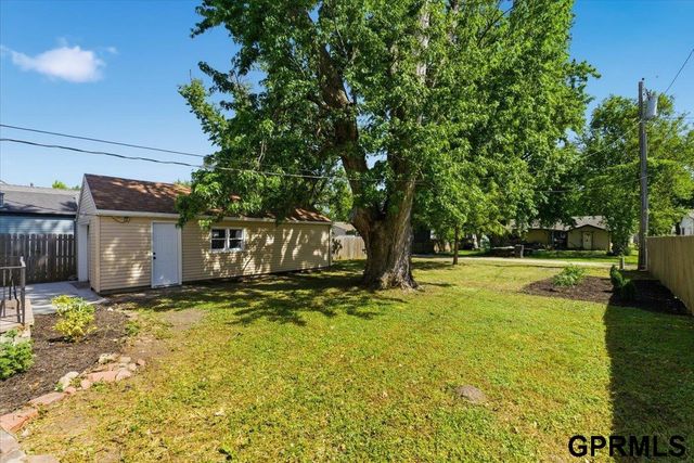 111 W Hudspith Street, Valley, NE 68064