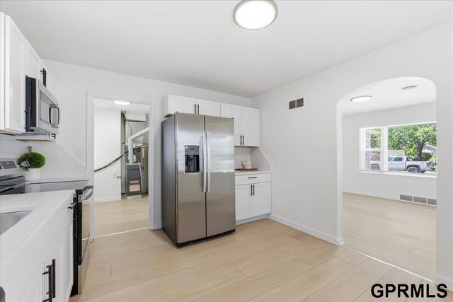 111 W Hudspith Street, Valley, NE 68064