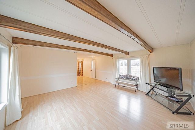 251 E 90 S, Blackfoot, ID 83221