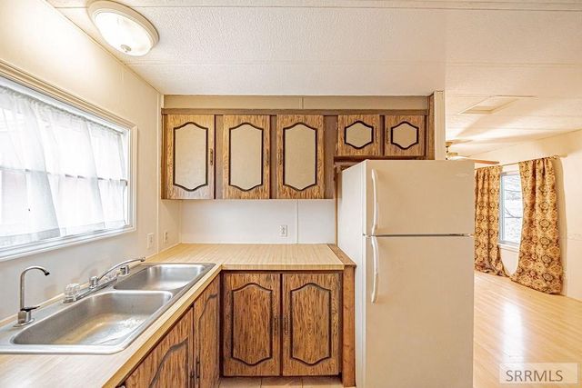 251 E 90 S, Blackfoot, ID 83221