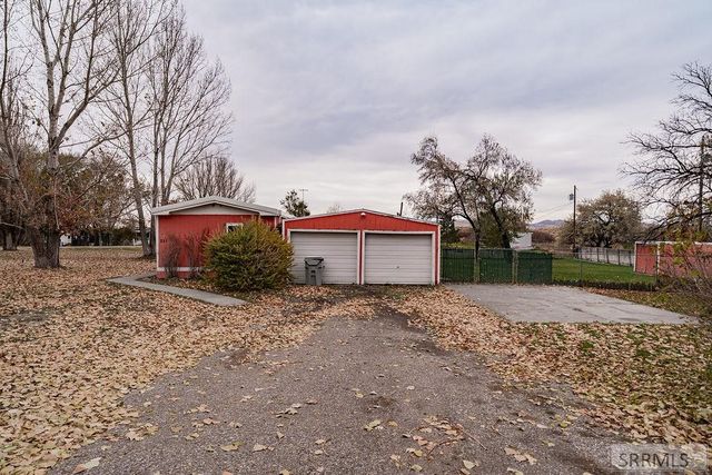 251 E 90 S, Blackfoot, ID 83221