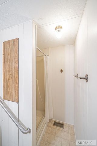 251 E 90 S, Blackfoot, ID 83221